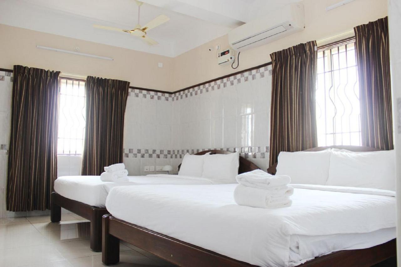 Hotel Arunachala Пудучеррі Екстер'єр фото