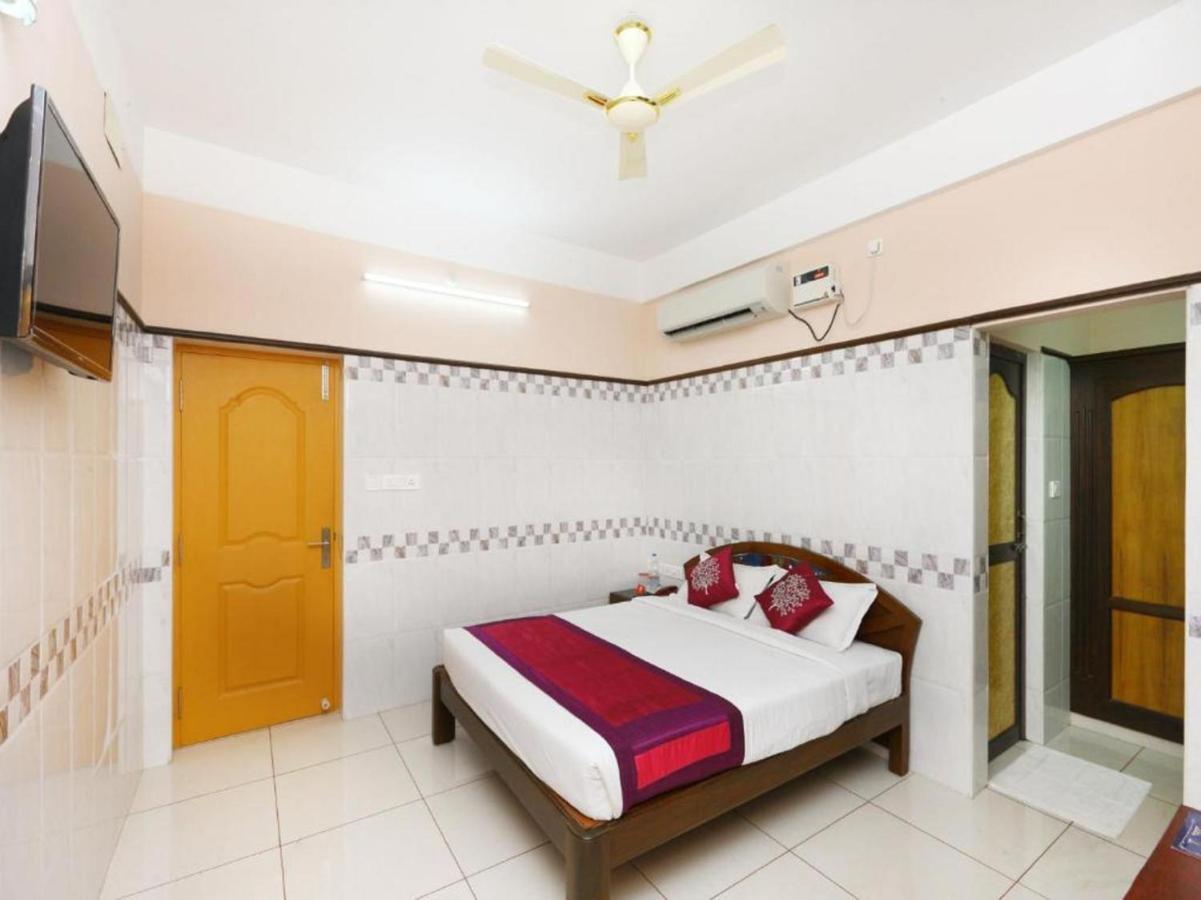 Hotel Arunachala Пудучеррі Екстер'єр фото