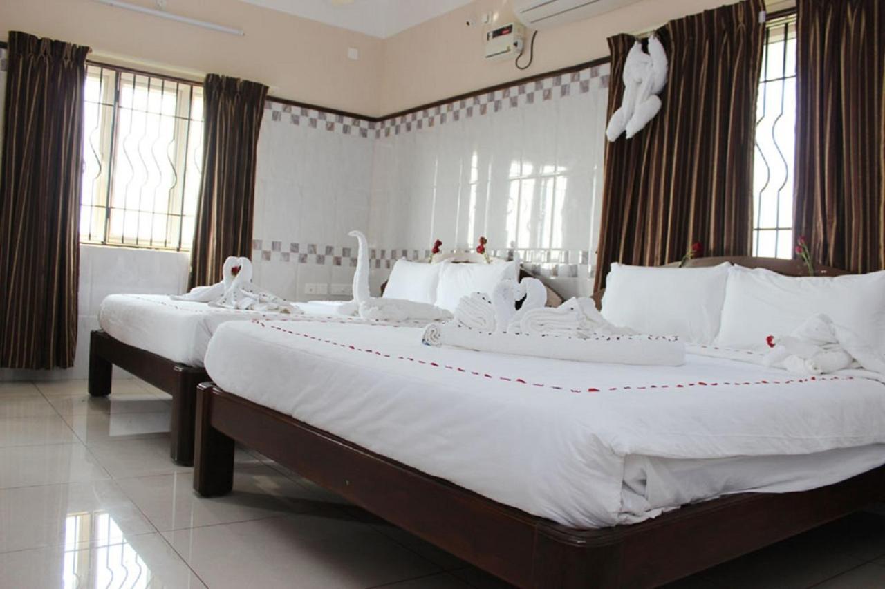 Hotel Arunachala Пудучеррі Екстер'єр фото