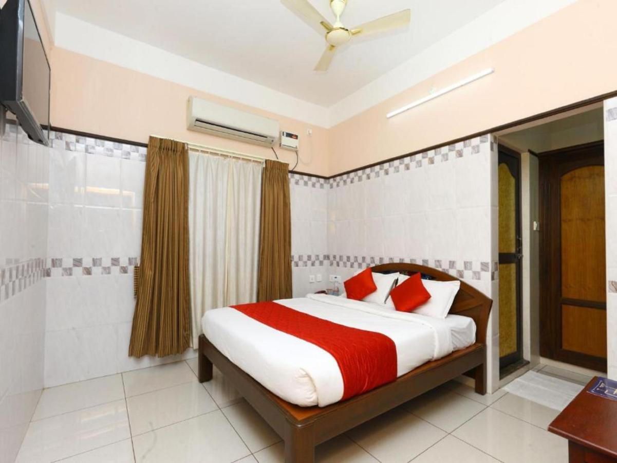 Hotel Arunachala Пудучеррі Екстер'єр фото