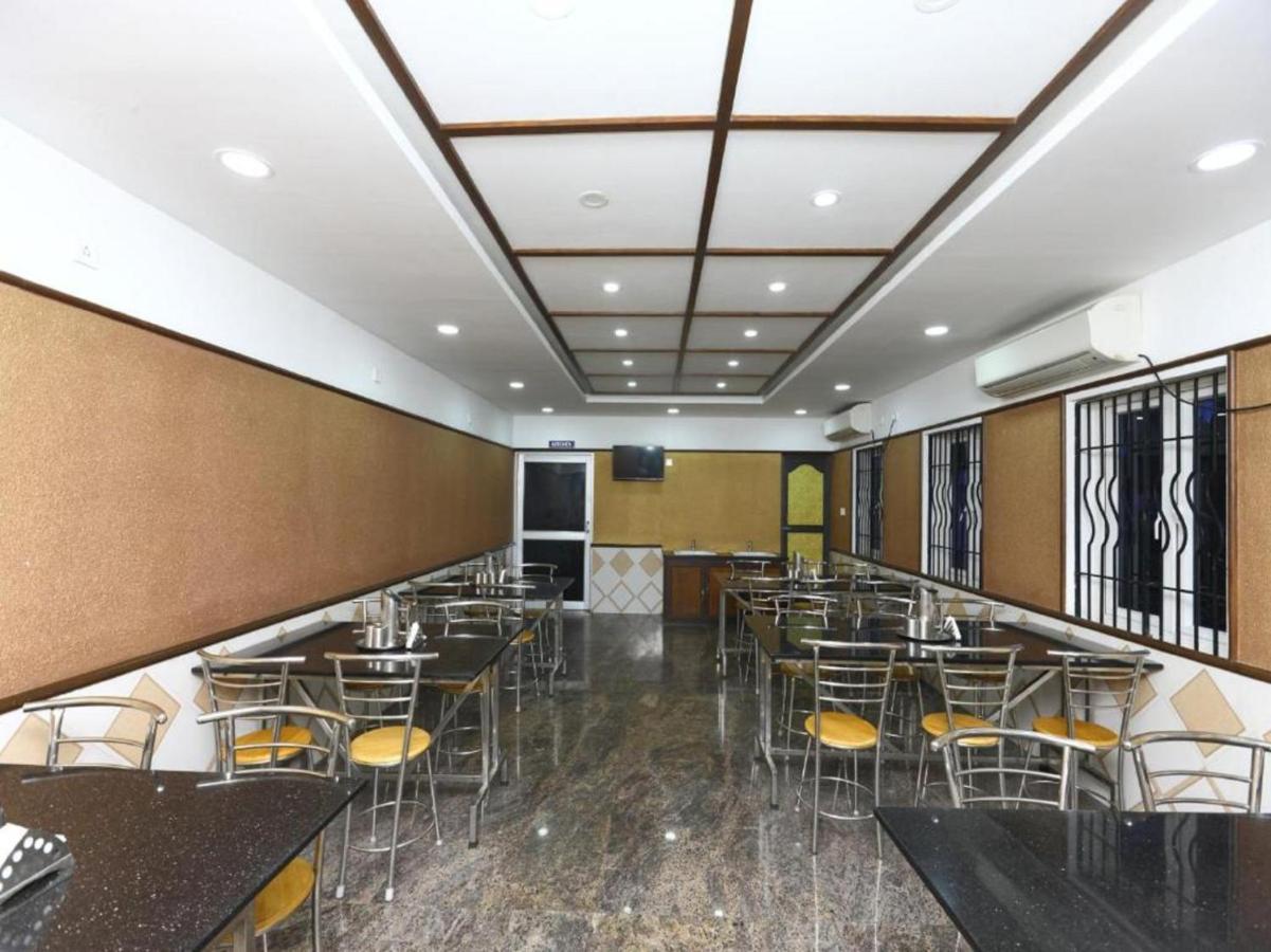 Hotel Arunachala Пудучеррі Екстер'єр фото