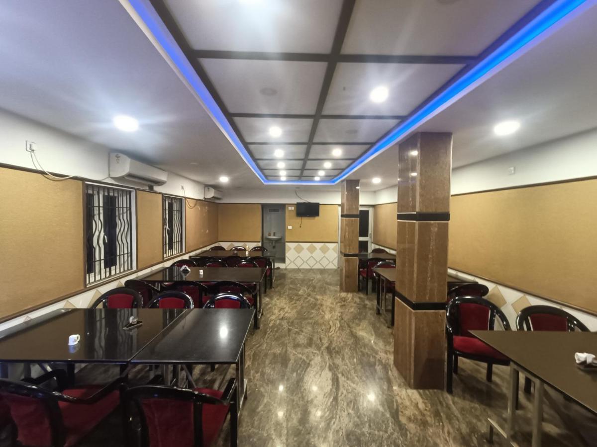 Hotel Arunachala Пудучеррі Екстер'єр фото