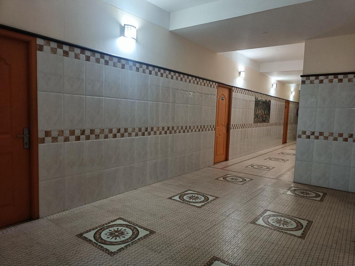Hotel Arunachala Пудучеррі Екстер'єр фото