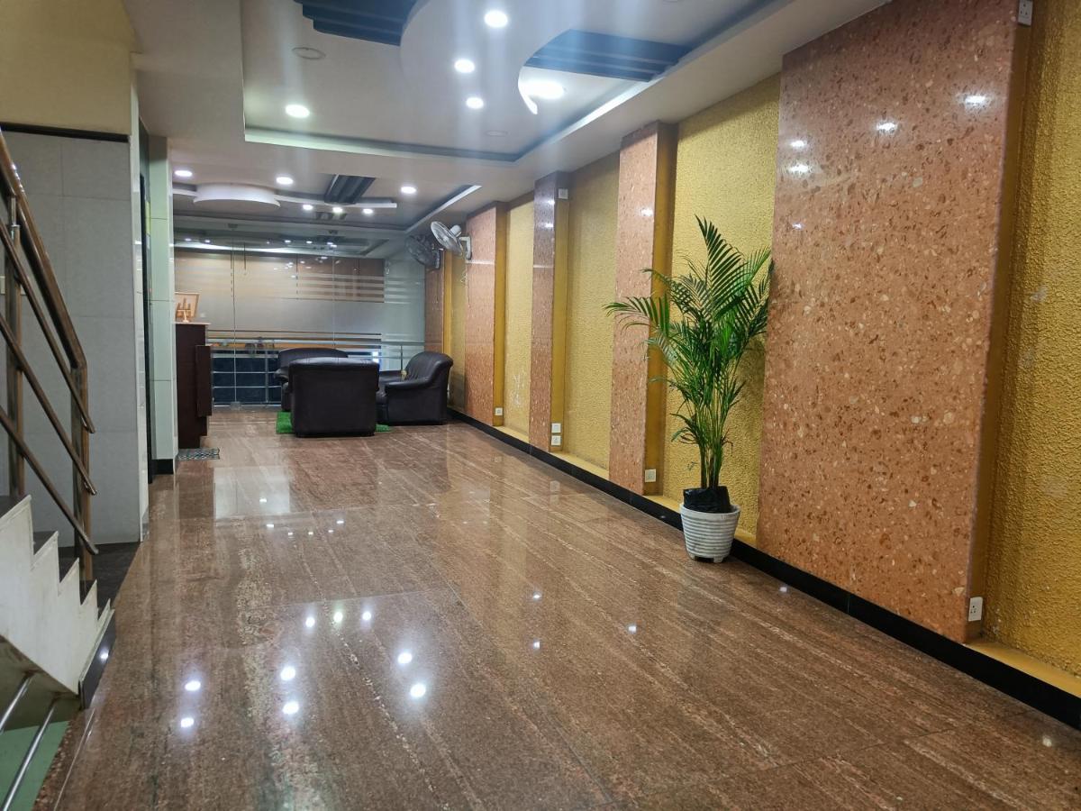 Hotel Arunachala Пудучеррі Екстер'єр фото