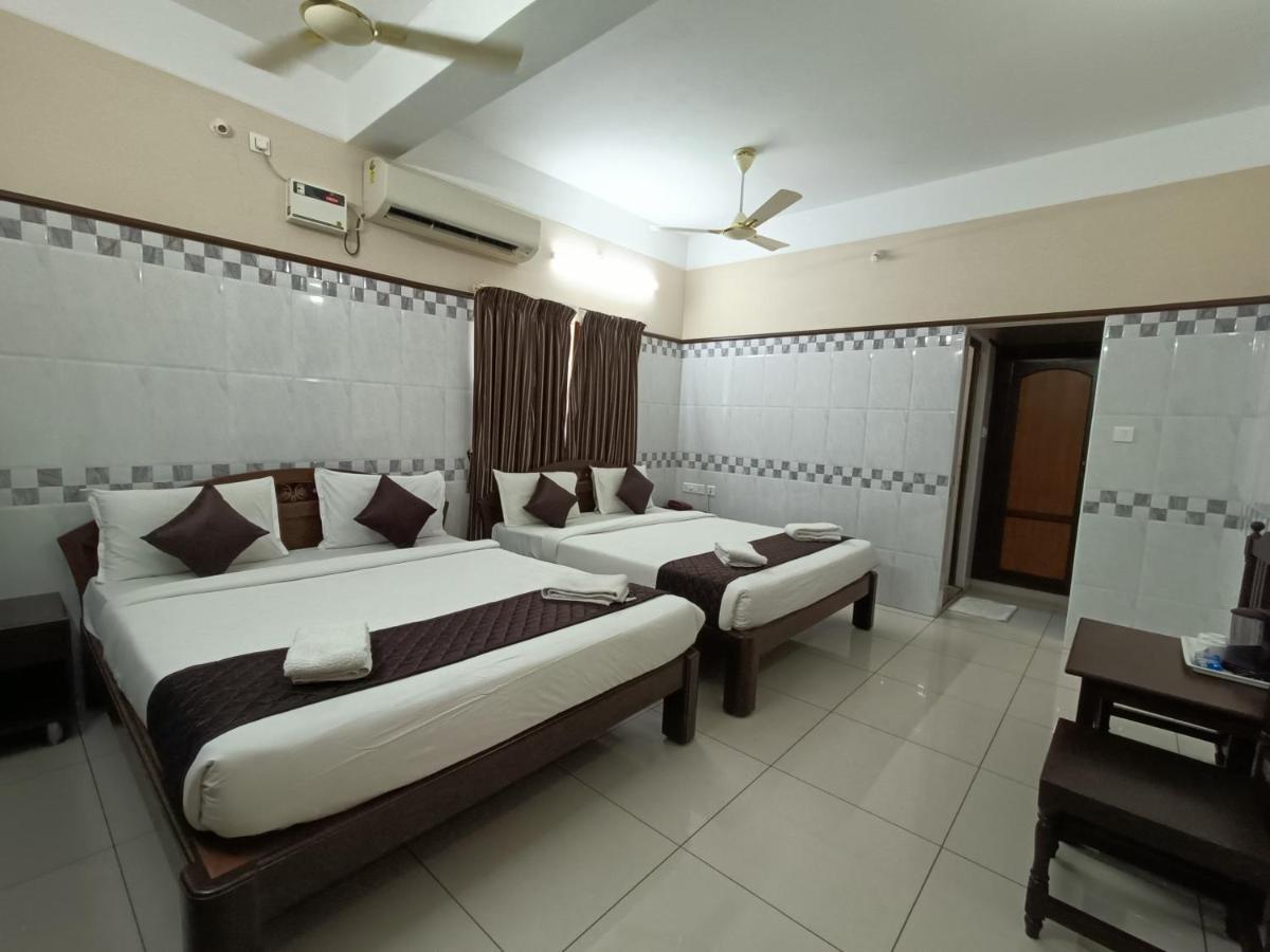 Hotel Arunachala Пудучеррі Екстер'єр фото